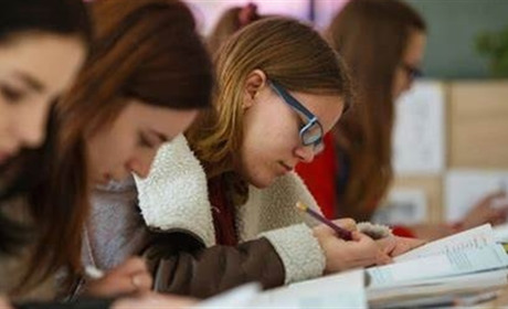 Семеро випускників чортківських шкіл склали національний мультитест на максимальні 200 балів