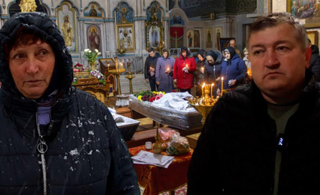 Сім похоронів за два дні: у Глухові прощаються з убитими росією переселенцями