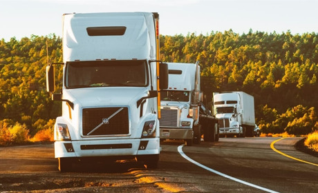 Пересісти на вантажівку: як отримати посвідчення водія категорії С, С1