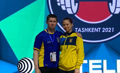 Попаснянка Ольга Івженко взяла участь у чемпіонаті світу з важкої атлетики: результат спортсменки