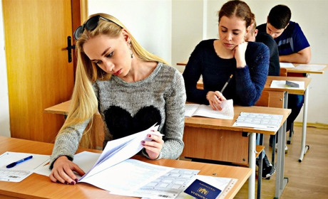 Випускників тестуватимуть пізніше: коли відбудеться пробне ЗНО