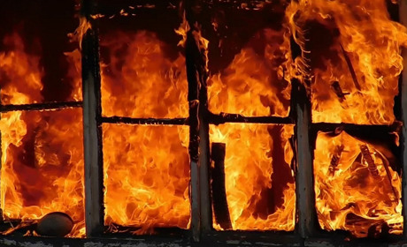 Осенние пожары: погорельцы встречают зиму без крыши над головой