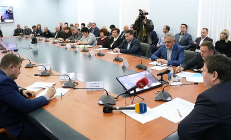 Сексистські танці в Херсонській ОДА завершуються гучними звільненнями