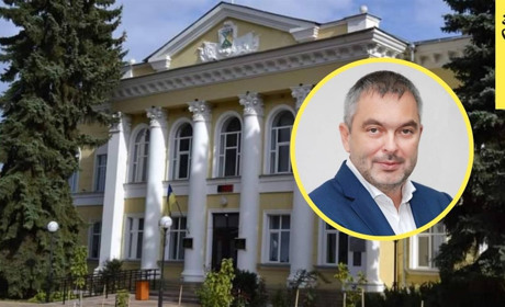 Глухівська міськрада проголосувала за дострокове припинення повноважень одного з депутатів