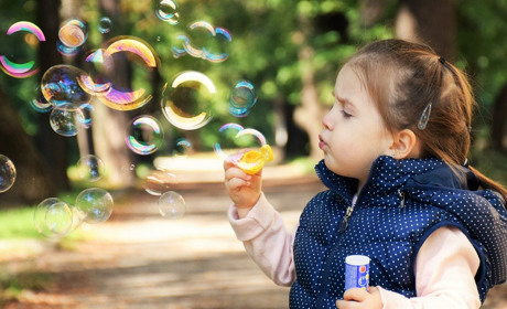 Другий етап послаблення карантину: коли відкриють дитсадки і відновлять рух громадського транспорту