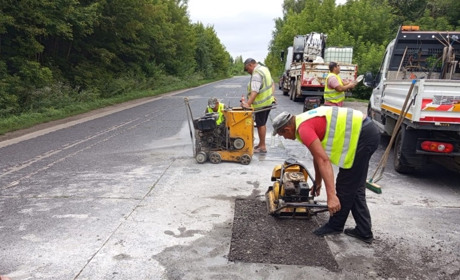 На трасі Гадяч – Опішня тривають роботи: Полтавщина оновлює дороги місцевого й державного значення
