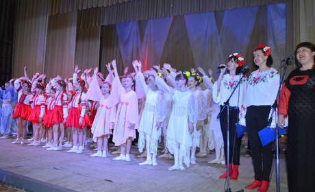 Артисти Сватового та району проходили відбір на обласний конкурс «Луганщина — світанок України» 