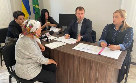 Керівники Покровської громади провели виїзний прийом у Гришиному