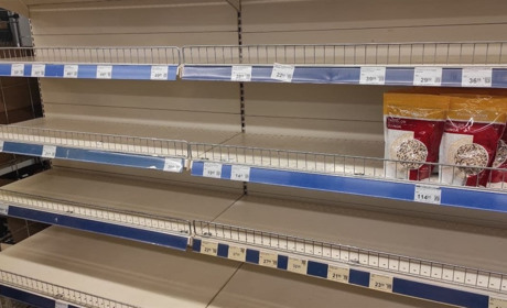 У "Сільпо" вчора був завоз продуктів, сьогодні - в АТБ. Де та що можна купити в Южноукраїнську