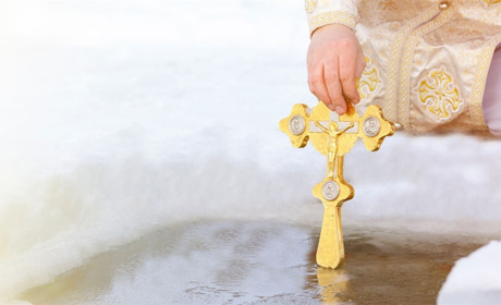 Водохреще за новим стилем. Коли пірнатимемо в ополонку у 2024 році