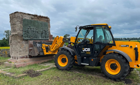 На Переяславщині демонтували ще один пам’ятник на честь "возз’єднання" України з росією