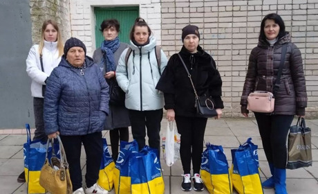 Переселенцям з Бахмута в Жовтих Водах потрібна допомога: що потрібно та як допомогти