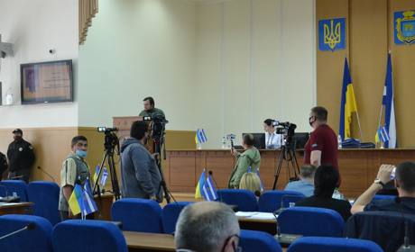 Пошук винних та послаблення для підприємців: чим заспокоїлась сесія Херсонської міської ради