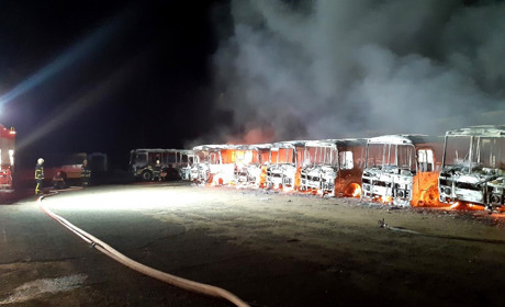 Пожежа в автопарку Золотоноші: як триває розслідування справи