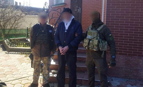 Судитимуть херсонця, який працевлаштувався до каральних органів окупантів