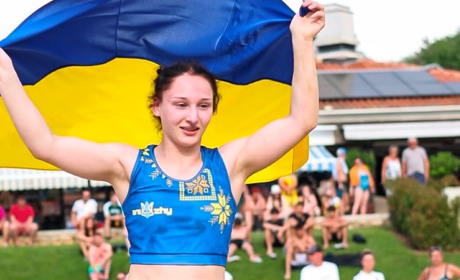 Чемпіонат Європи з пляжної боротьби: як виступила 19-річна сарненка у складі збірної України