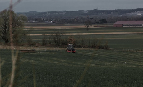 В селі на Сарненщині батько переїхав сина на тракторі