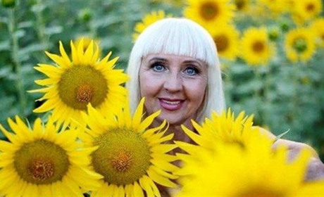 20 років в торгівлі: Людмила Чуфарова про цікаве життя на ринку та, як продавчиня стала перукаркою