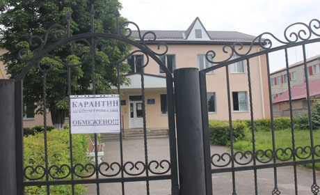 У працівника Калинівського районного суду виявили коронавірус: установа на карантині
