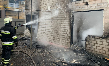 Пожежа у Переяславі: згоріла господарська будівля