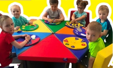 Спеціалізований центр і сенсорна кімната. Як в Україні реабілітують дітей з інвалідністю