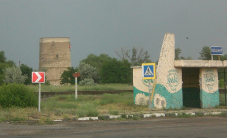 У Козацькому і Веселому залишилося по декілька людей