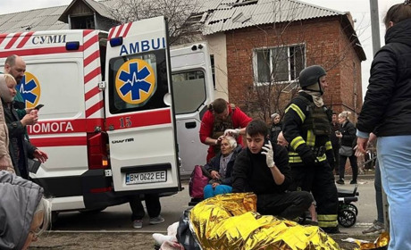 Ракетний удар по Сумах: десятки поранених, серед них діти (фото)