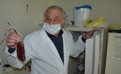 Навіщо Сватівській лікарні банк крові та як врятувати чиєсь життя без шкоди для власного здоров'я  