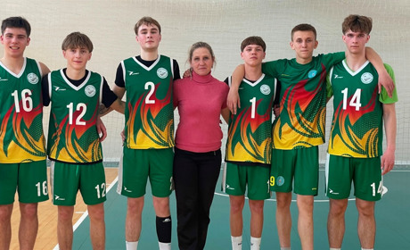 У Барі команда ліцею №4 вийшла до фіналу обласного етапу шкільної баскетбольної ліги
