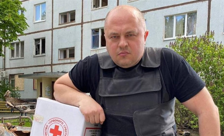 "Дійсно, нам страшно", - волонтер Олег Яковлев розповів про місії у Волноваському районі
