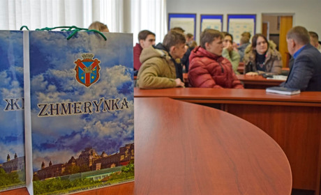 Від Луганська – до Прикарпаття: з якою метою до Жмеринки приїхала делегація молоді