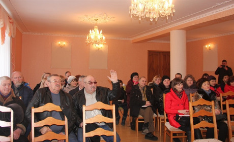На організацію виборчого процесу  у виборчому окрузі №13  передбачено дев'ять мільйонів гривень