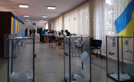 Кого у Сватовому обрали міським головою Сватівської ОТГ і скільки голосів набрав кожен з кандидатів