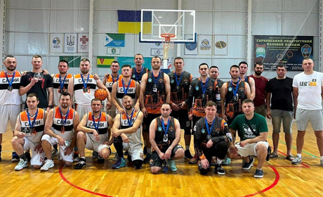 У Сарнах провели чемпіонат з баскетболу: кого визнали кращими гравцями