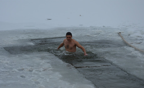 Де у Сватовому на Водохреща освятити воду та пірнути у ополонку