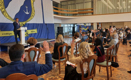 В Южному відбулася інавгурація міського голови та новообраних депутатів міської ради (ФОТО, ВІДЕО)