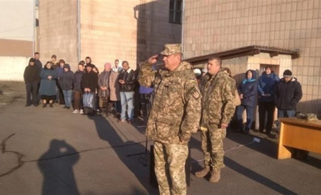 У Володимирці урочисто проводжали юнаків на строкову службу