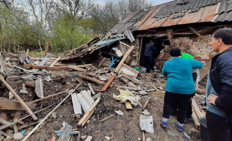 18 квітня ворог обстріляв Річки: одна жінка загинула, одна - поранена