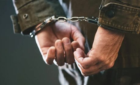 Поліція шукає докази незаконного утримання громадян окупантами у катівні в Чаплинці