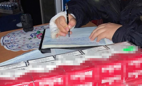 В крамниці на Звягельщині продавали фальсифікат алкогольних напоїв та цигарок