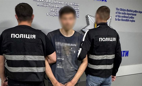 Ніжинські поліцейські затримали підозрюваного у збуті наркотиків