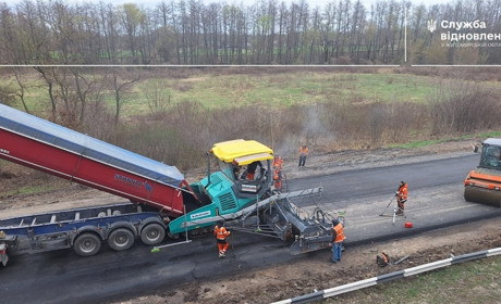 Ремонт магістралей на Житомирщині: що вже зробили і де працюють зараз