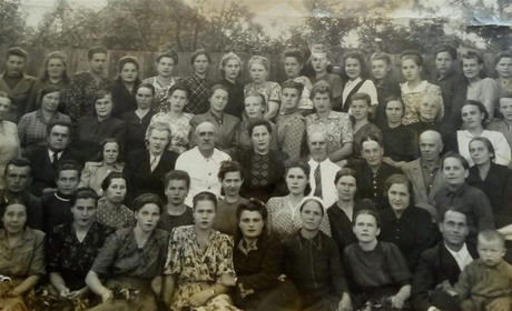 Історія Білопільщини оживає у фото найрідніших. До Дня матері чекаємо на фото ваших матусь