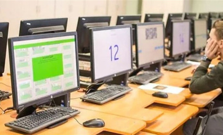 Порушення правил складання теоретичного іспиту: результати анулюють у разі користуванням телефоном