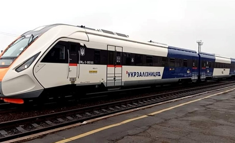 Регіональний експрес Харків-Попасна-Харків виходить у рейс: як він курсуватиме через станцію Сватове