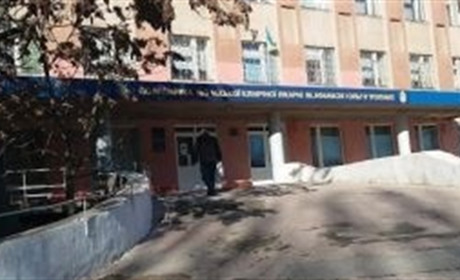 Поліклініка на Острові в Херсоні працюватиме і далі — у міській раді відповіли на побоювання містян