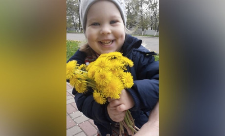 Онкозахворювання виявили у сина, а потім у доньки: у Конотопі родина Петрушенків потребує допомоги