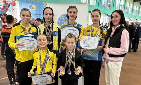 Спортсмени Южного здобули перемоги на Чемпіонаті з кікбоксингу (ФОТО)