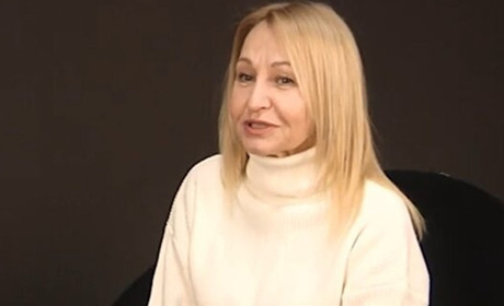 Колаборантка Ружена Рубльова очолює не лише дві фейкові школи, а й фейковий херсонський театр