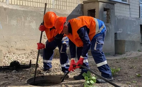 До 45 заторів на каналізаційних мережах за зміну: як працюють комунальники з новою технікою